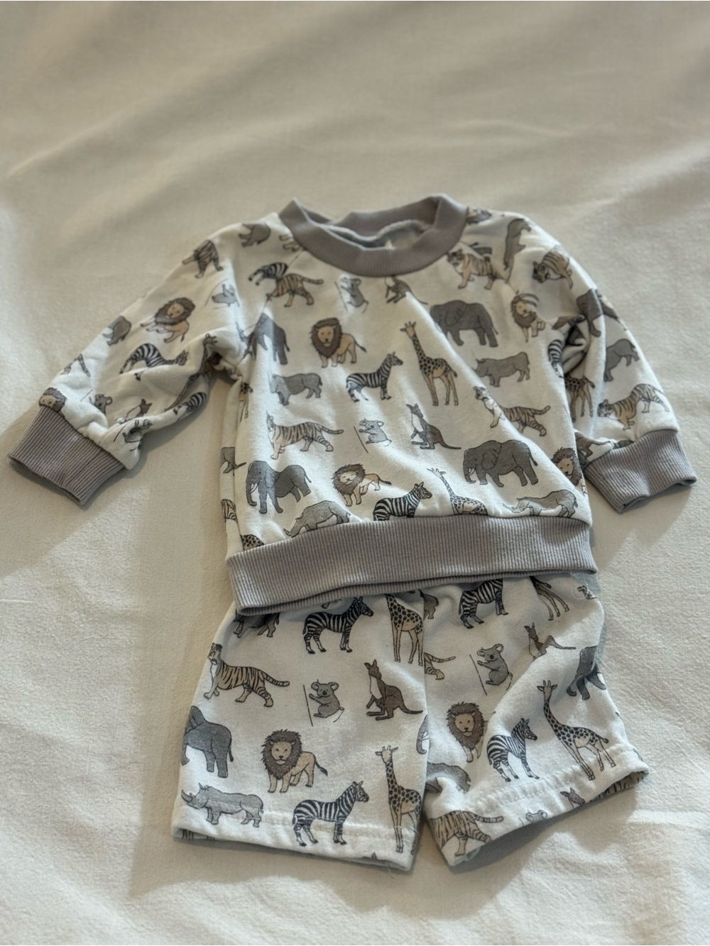 Badgley Mischka Neutral Safari Animal Long Sleeve & Shorts Set - Grey and Cream